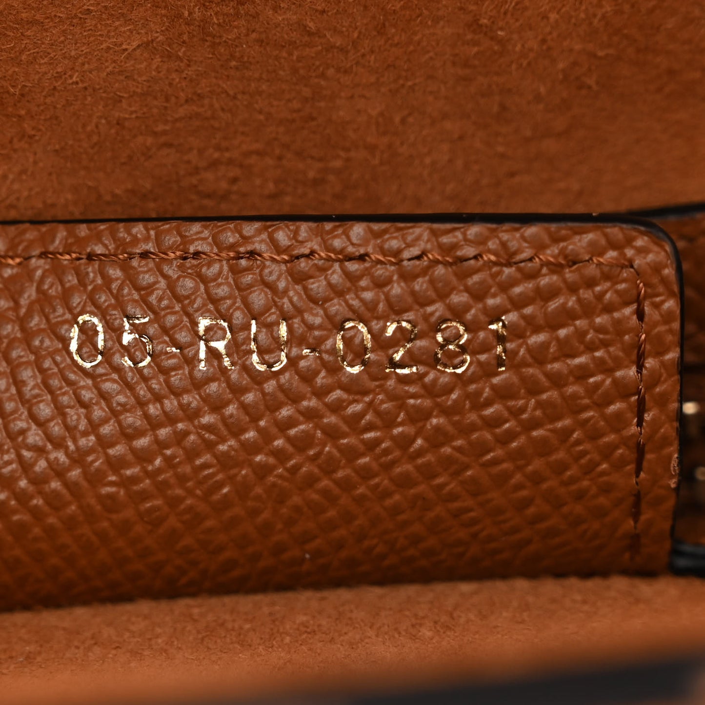 Grained Calfskin Saddle Bag Camello