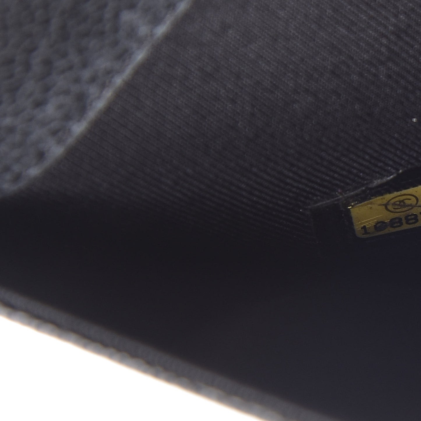 Caviar Outdoor Ligne Wallet Black