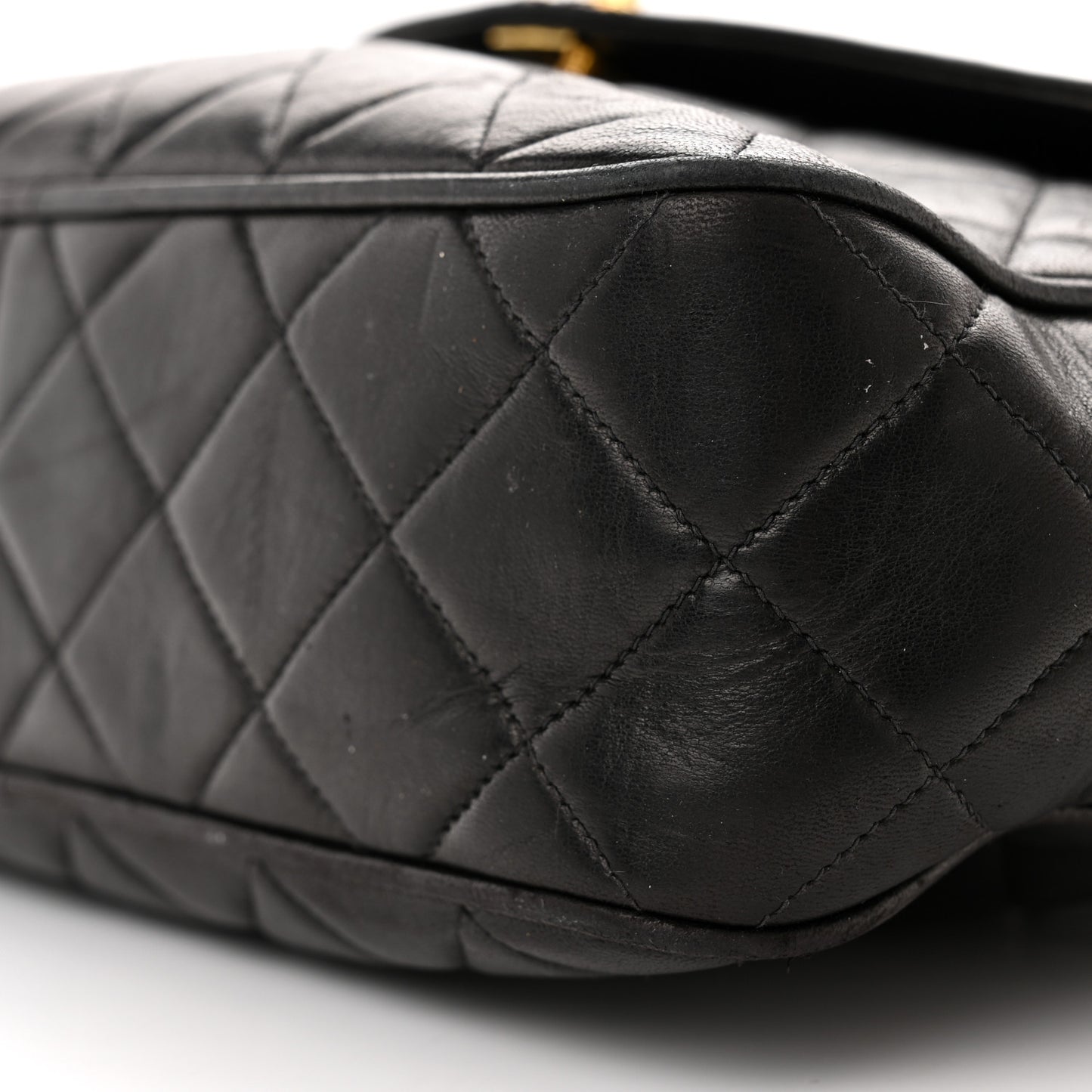 Lambskin Quilted CC Tassel Camera Case Black