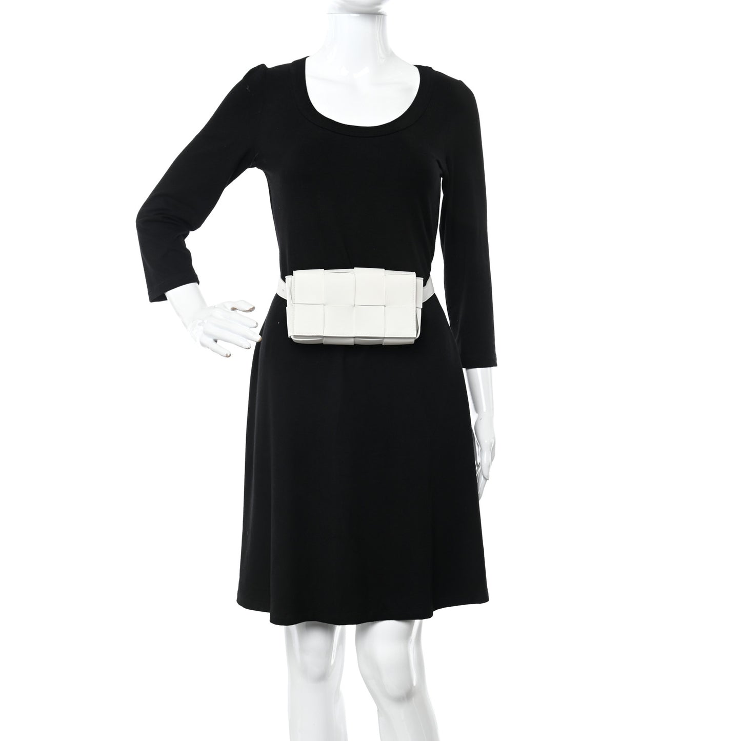 Nappa Maxi Intreccio The Belt Cassette Bag White