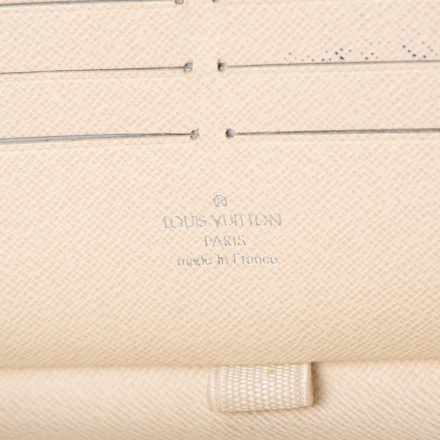 Epi Zippy Wallet Ivory