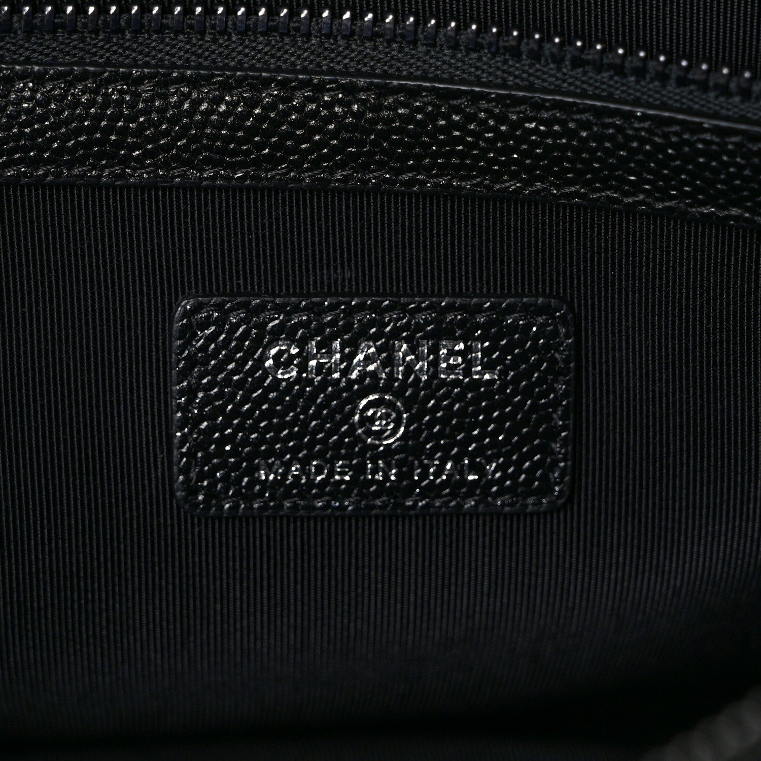 Chanel Iridescent Caviar Quilted Medium Cosmetic Case Black 5 of 8