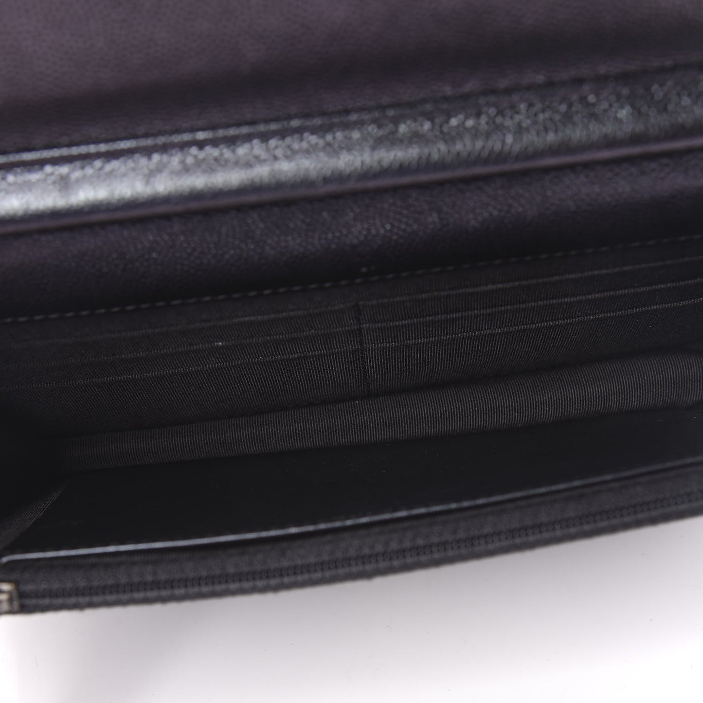Iridescent Caviar Chevron Quilted Wallet On Chain WOC Black