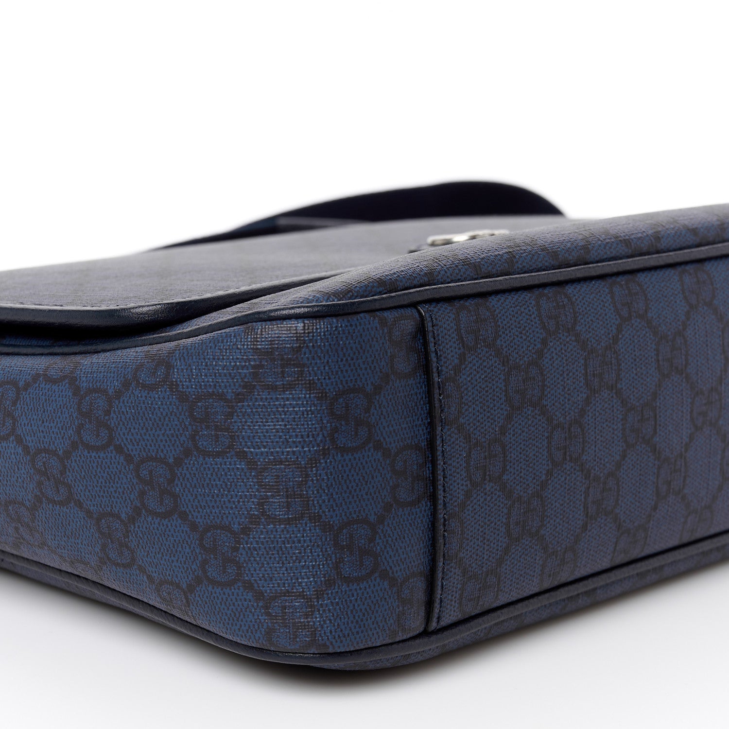 Gucci Tender GG Supreme Monogram Textured Dollar Calfskin Ophidia Messenger Bag Dark Blue 9 of 10