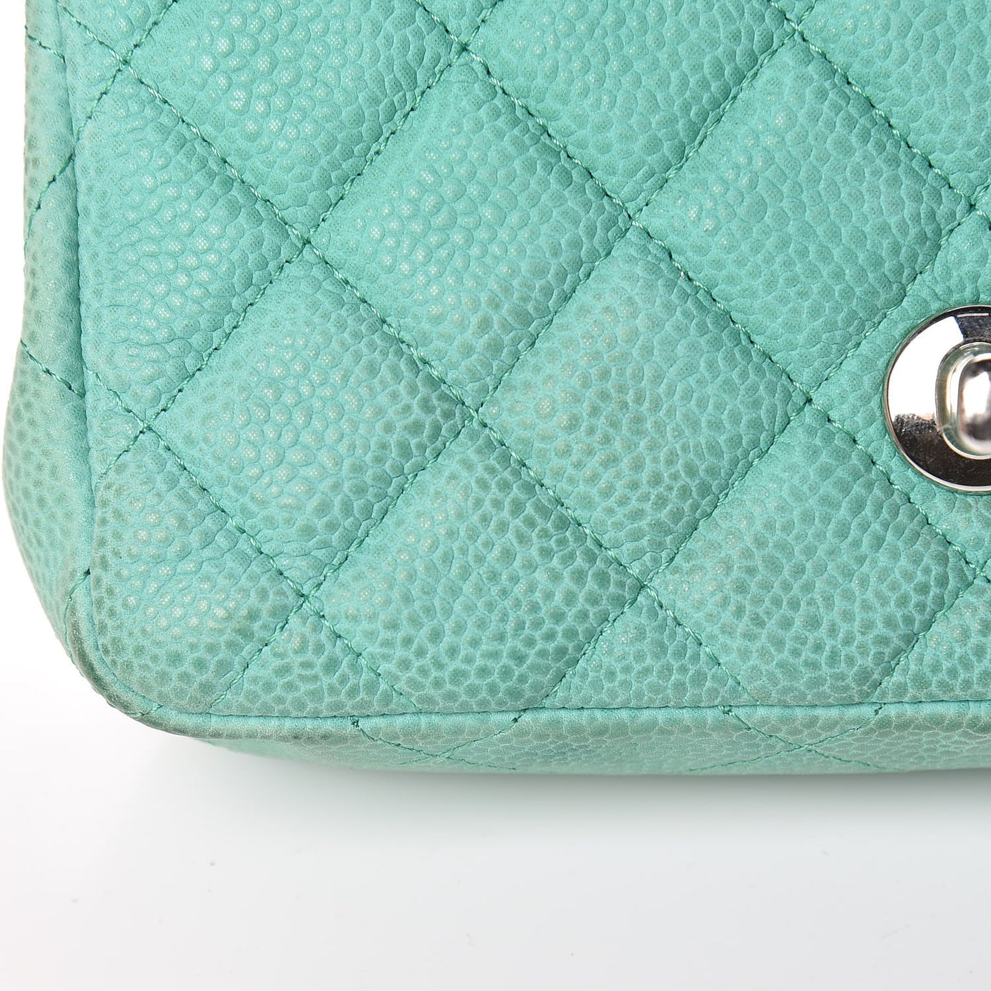 Caviar Quilted Extra Mini Flap Green