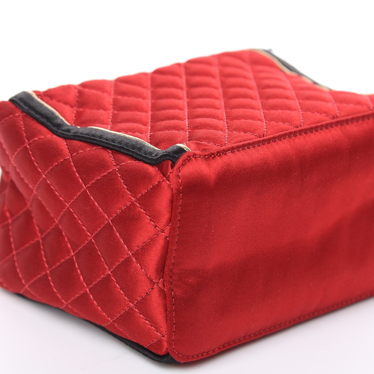 Satin Paris Shanghai Take Away Evening Bag Red