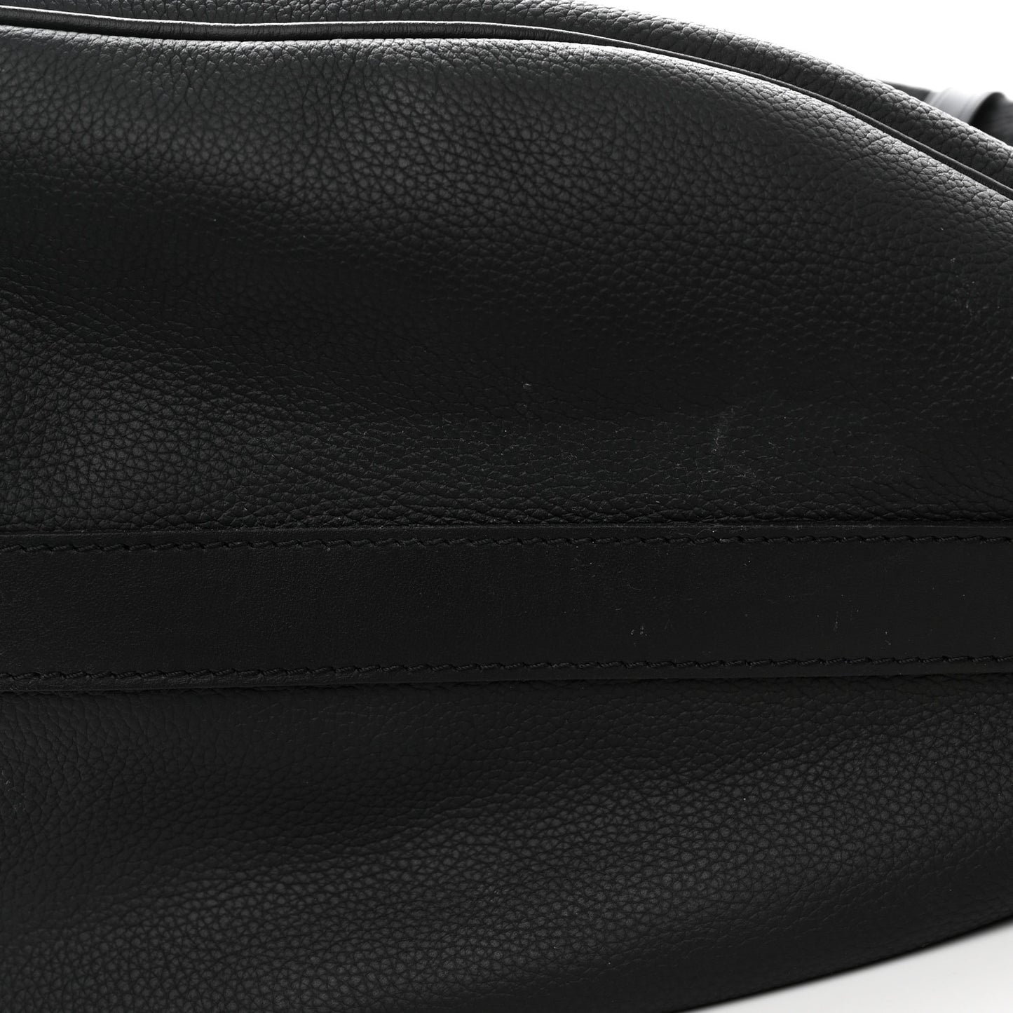 Grained Calfskin Aerogram Keepall Bandouliere 40 Black