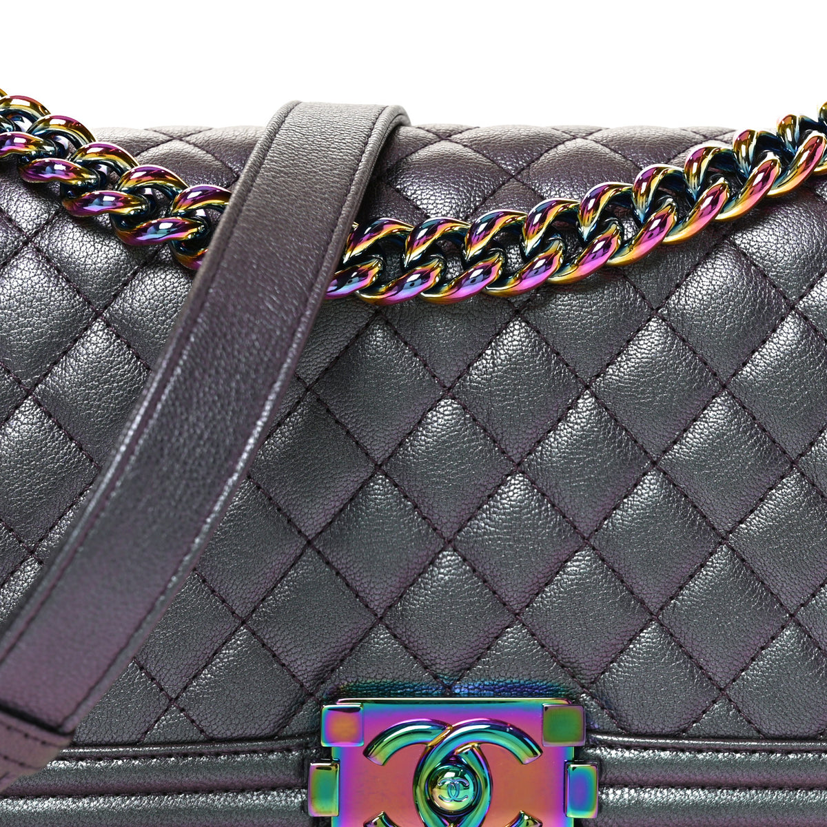 Iridescent Goatskin Quilted Medium Boy Flap Purple