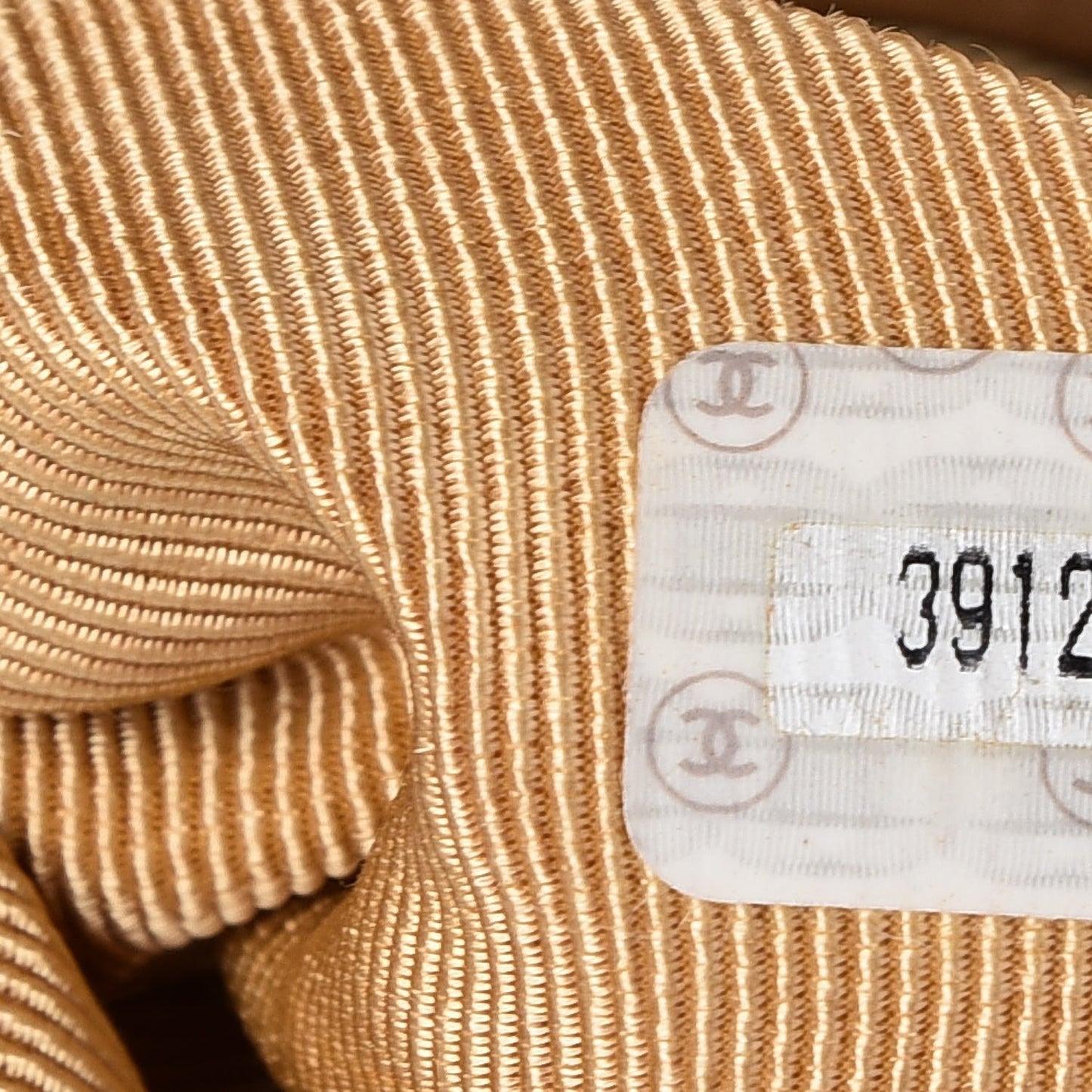 Caviar CC Backpack Beige