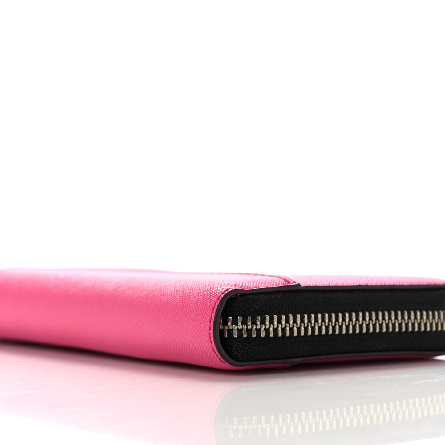 Grained Calfskin Continental Wallet Vivid Pink
