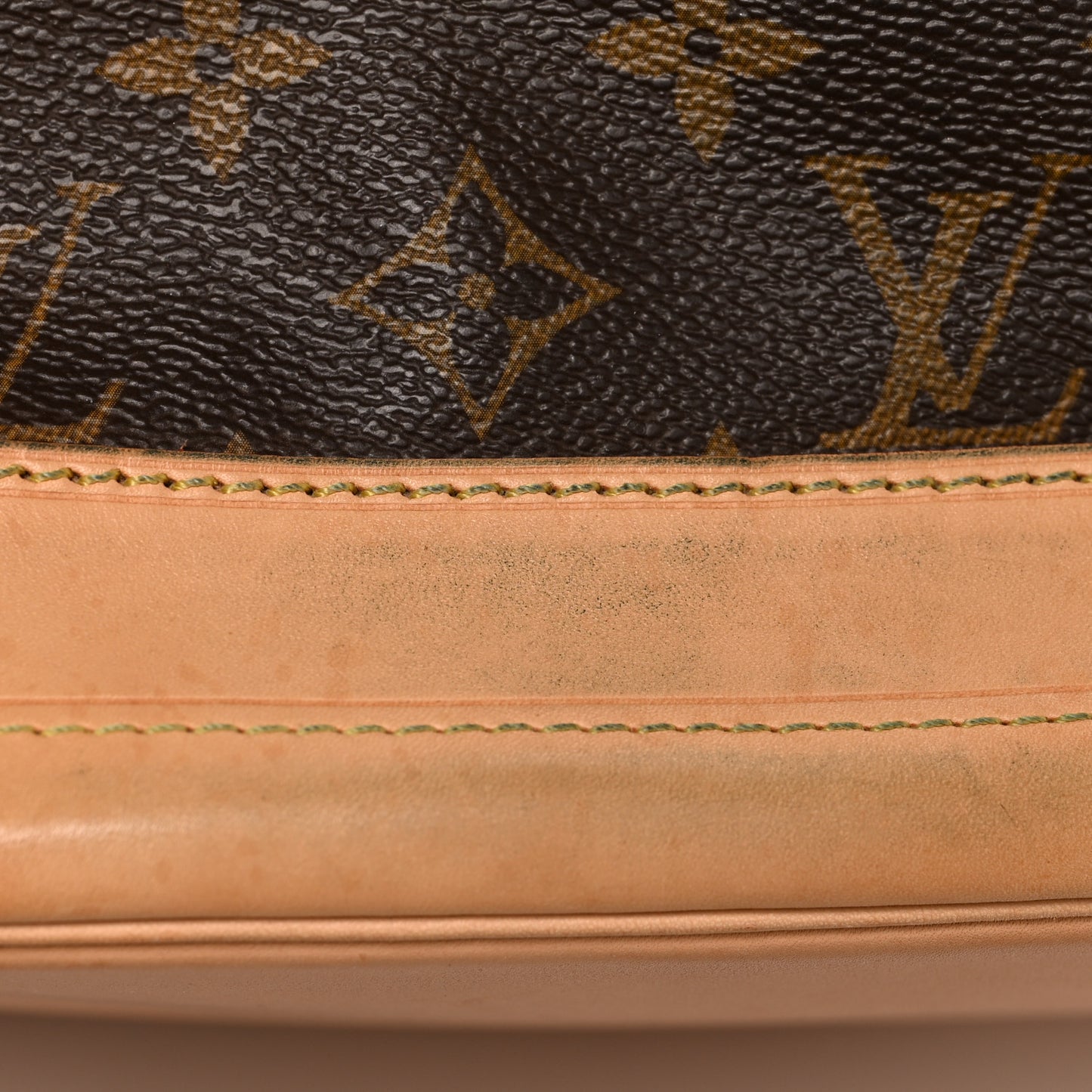 Monogram Noe