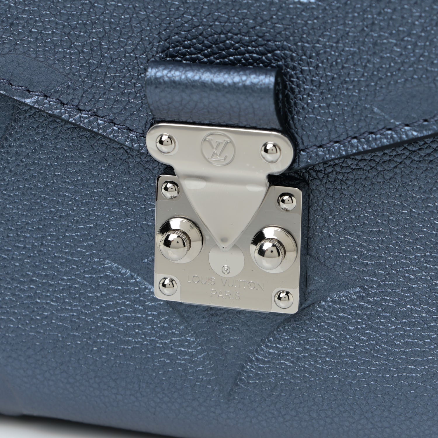 Louis Vuitton Metallic Empreinte Monogram Giant Pochette Metis Navy Nacre 9 of 10