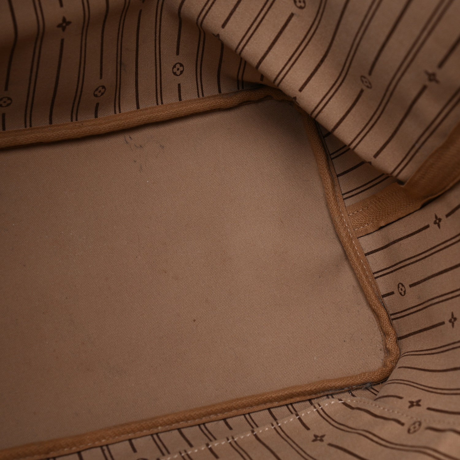 Louis Vuitton Monogram Neverfull GM 6 of 20