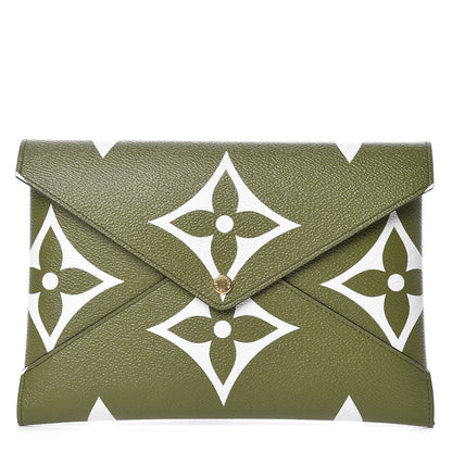 Louis Vuitton Monogram Giant Kirigami Pochette Set 6 of 14