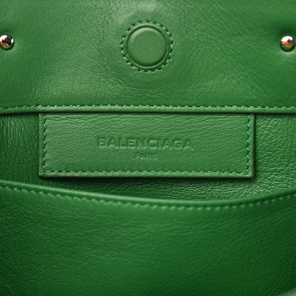 Balenciaga Veau Papier A6 Zip Around Tote Vert Trefle 6 of 15