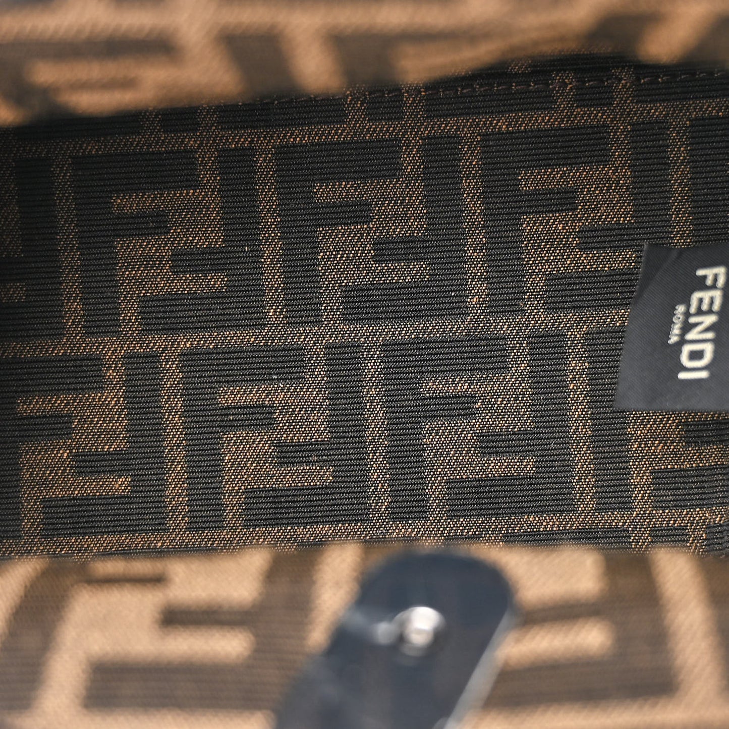 Patent Midi Fendi First Edamame