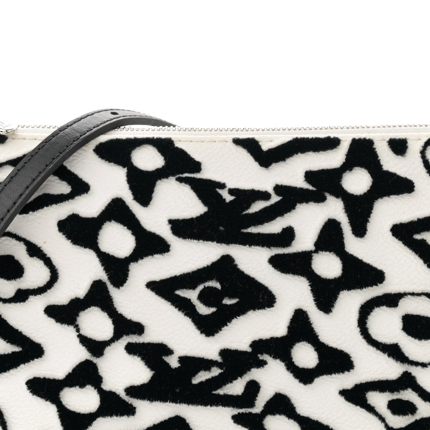 Louis Vuitton X UF Tufted Monogram Pochette Accessories White Black 8 of 11
