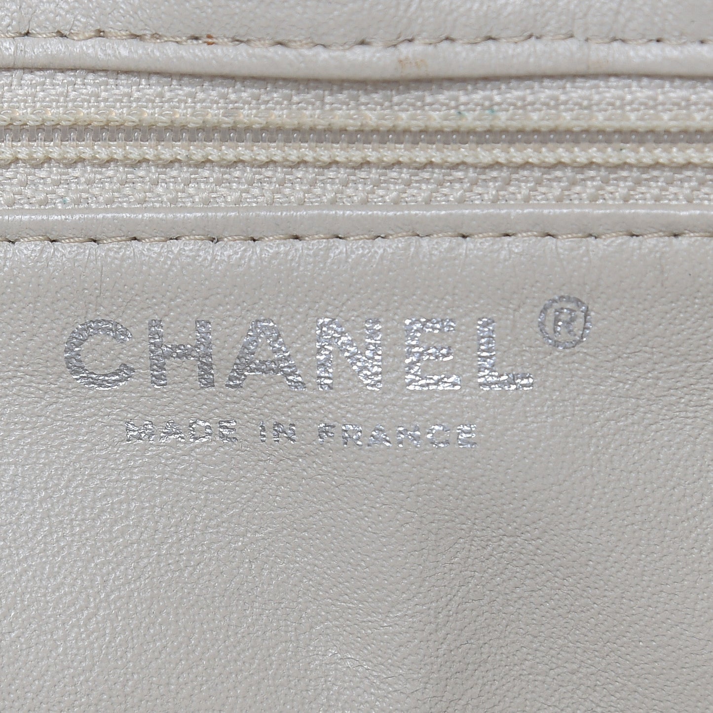Lambskin Quilted Timeless Camera Case White