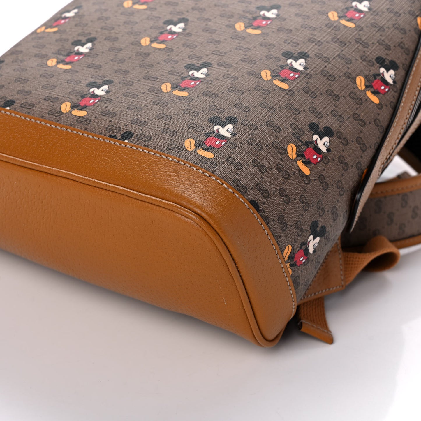 X DISNEY Mini Vintage GG Supreme Monogram Mickey Mouse Small Dome Backpack Beige Vintage Sun Oil