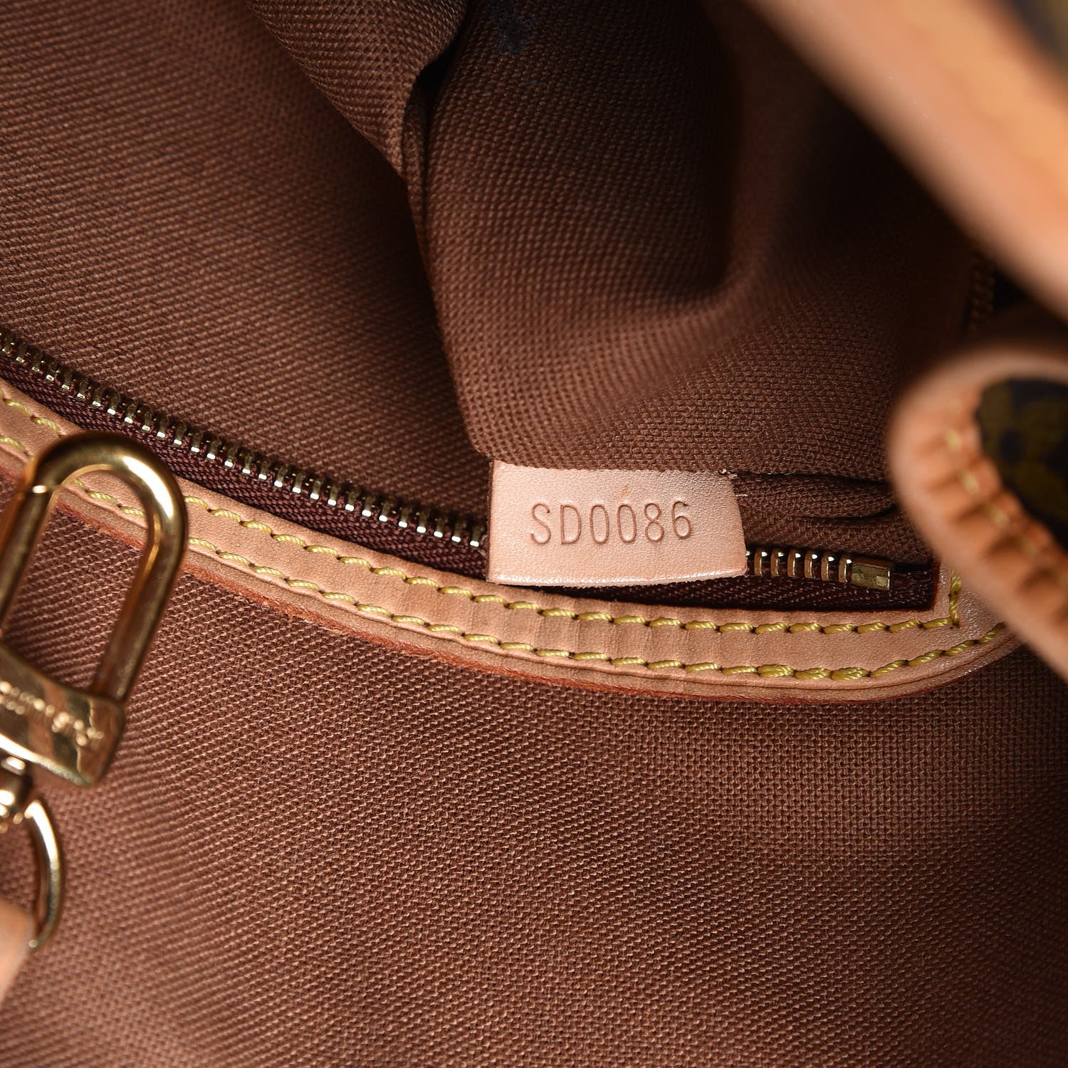 Louis Vuitton Monogram Batignolles Horizontal 7 of 13
