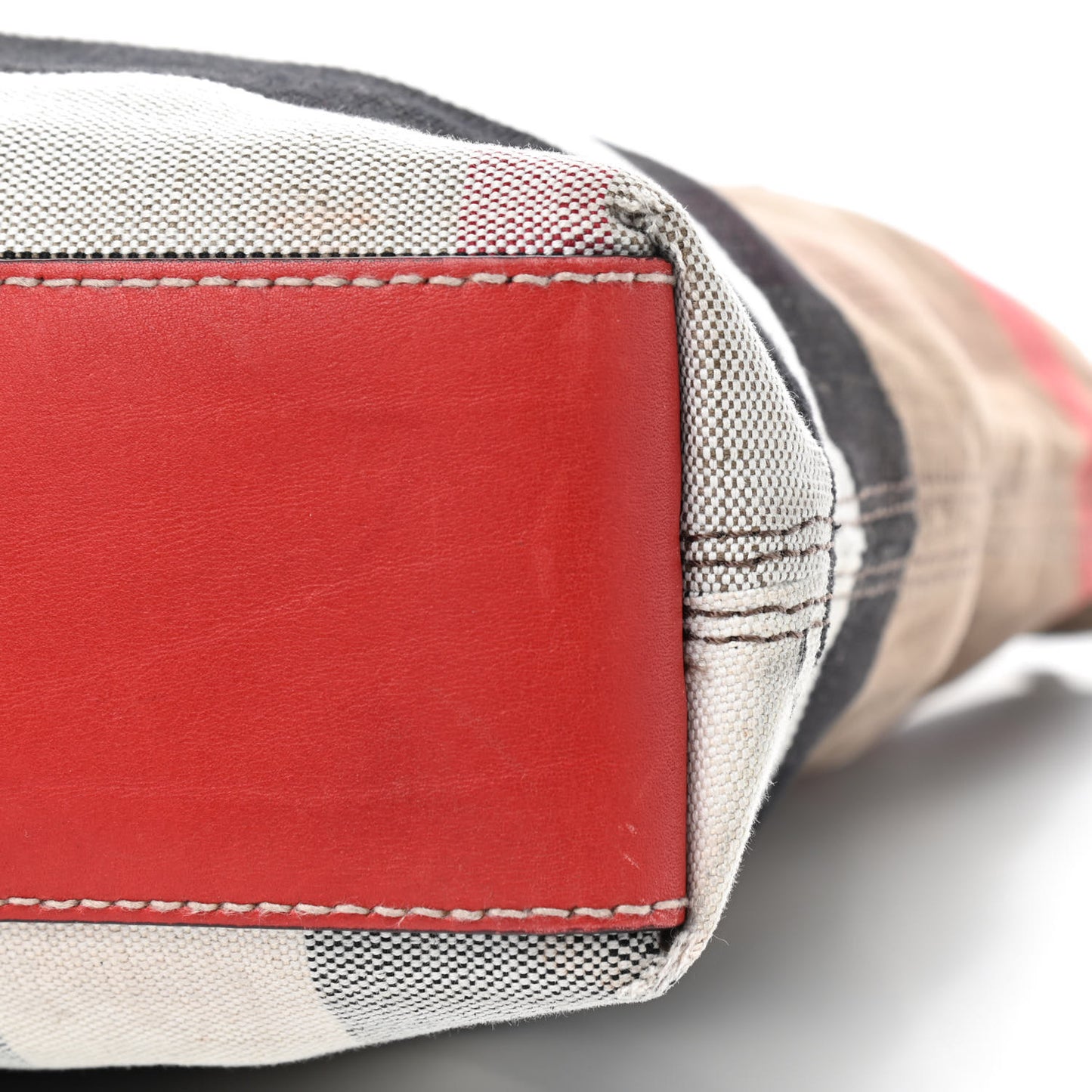 Canvas Mega Check Medium Tottenham Brit Tote Cadmium Red