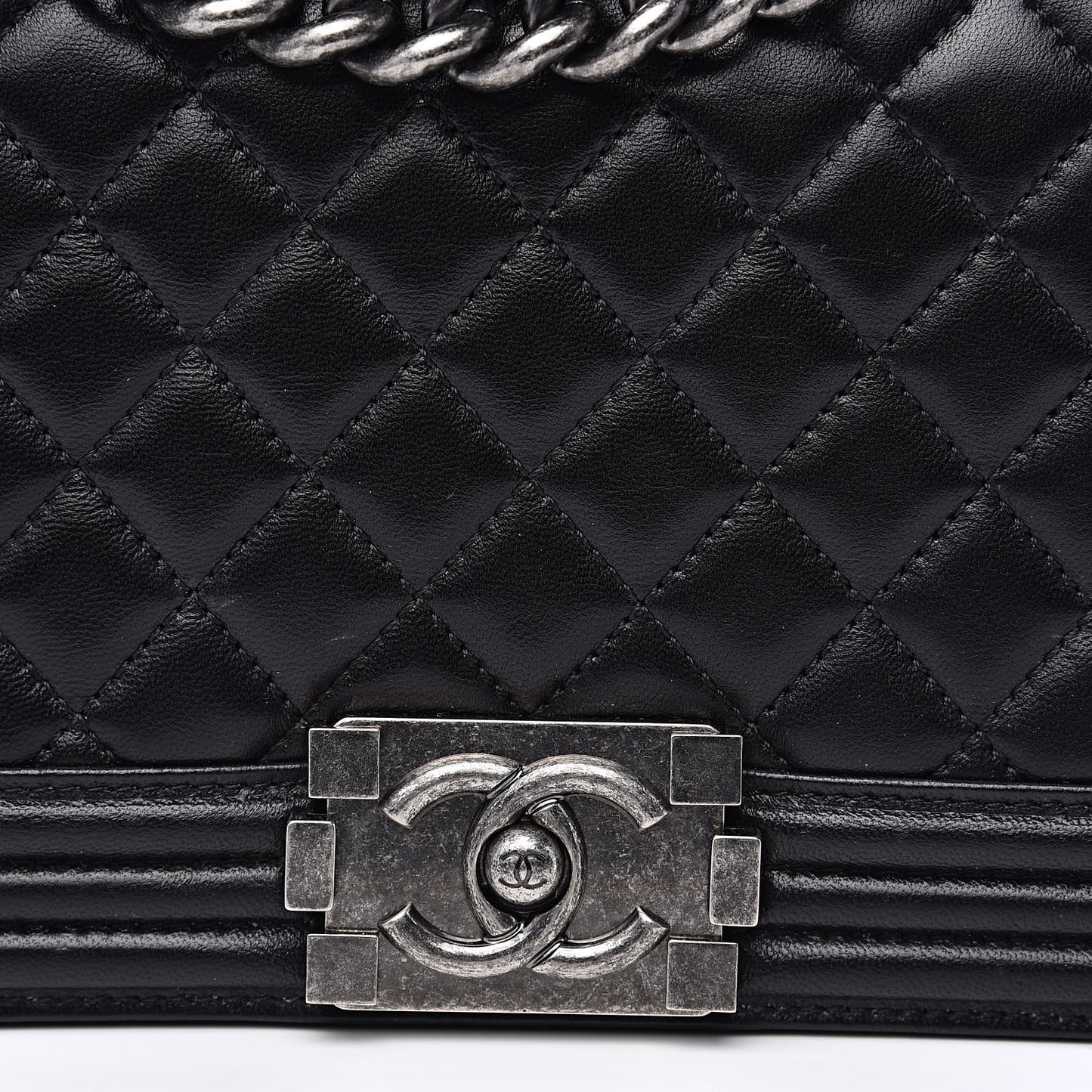 Lambskin Quilted Medium Boy Flap Black