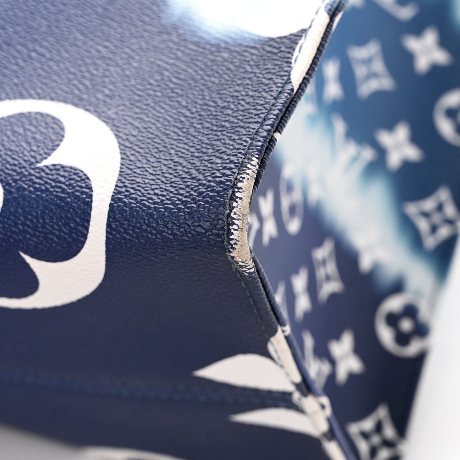 Louis Vuitton Monogram Escale Onthego GM Blue 21 of 21