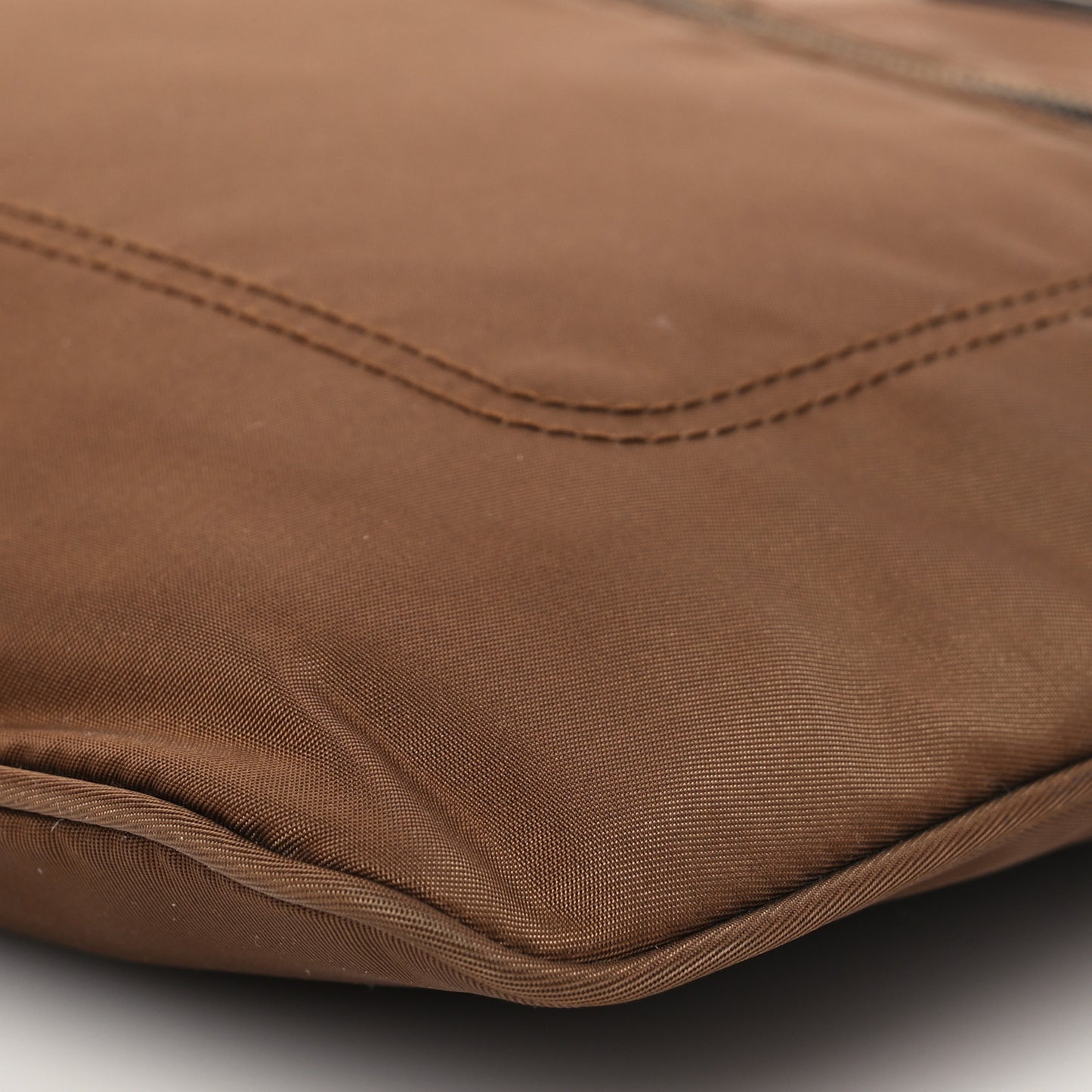 Tessuto Nylon Saffiano Flat Messenger Bag Brown