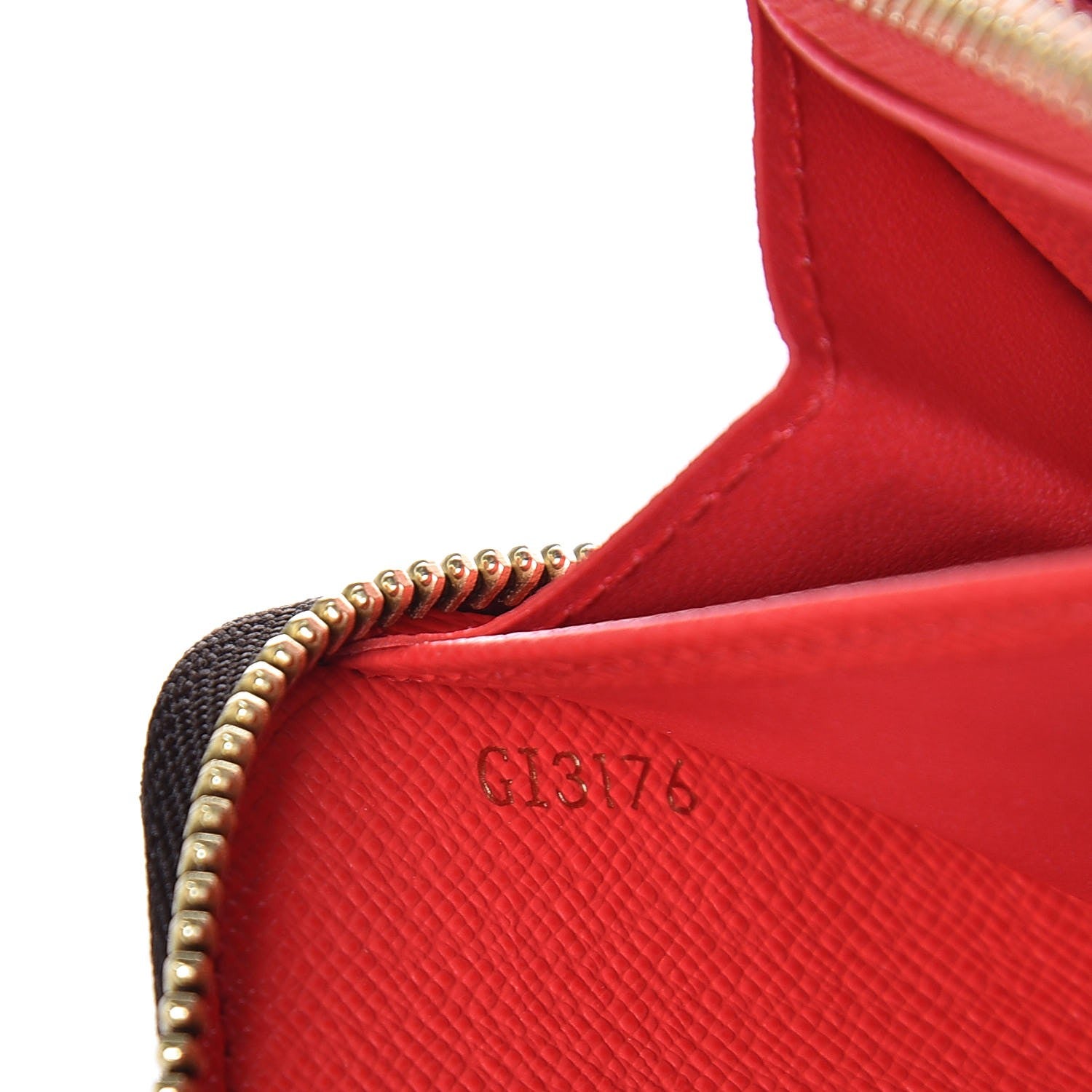 Louis Vuitton Damier Ebene 2016 Christmas Animation Zippy Wallet Rouge 7 of 7