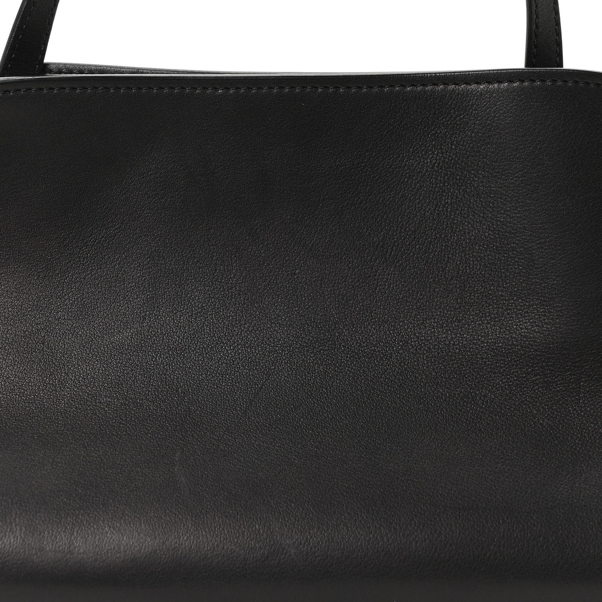 Smooth Calfskin Peggy Bag Black
