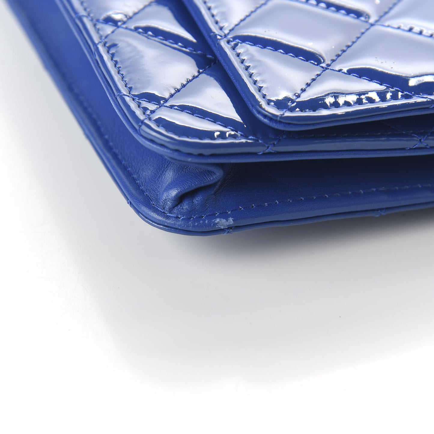 Patent Quilted Wallet On Chain WOC Blue