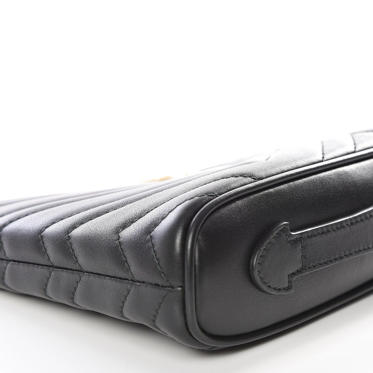 Calfskin Matelasse GG Marmont Zip Pouch Black