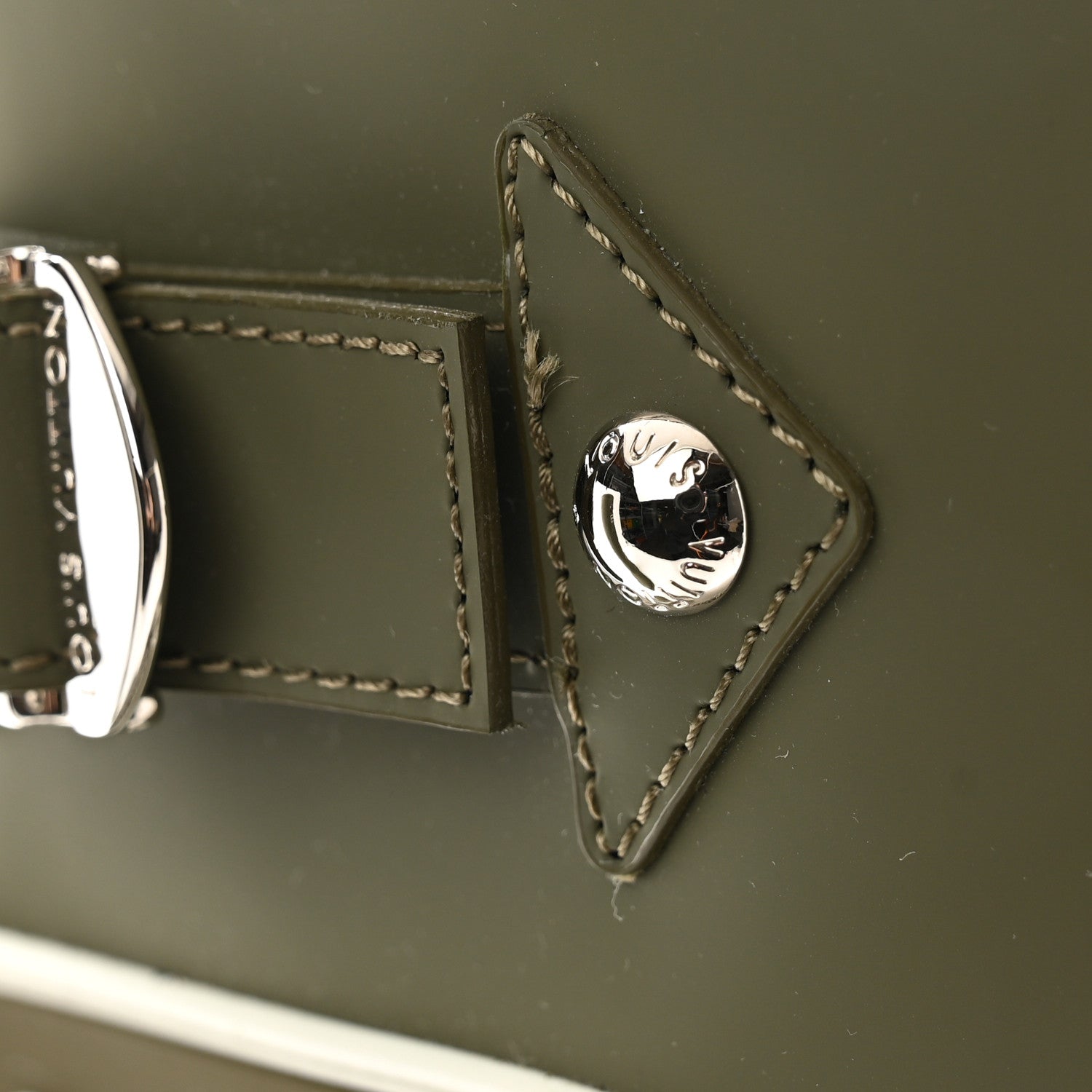 Louis Vuitton Rubber Calfskin Territory Flat High Boots 36 Khaki 10 of 10