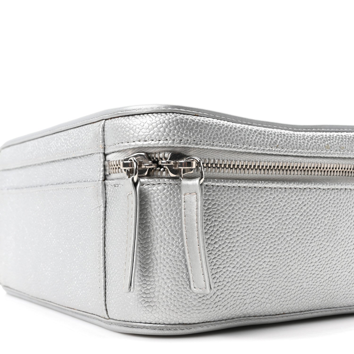 Chanel Metallic Caviar Quilted Large CC Filigree Vanity Case Silver 10 of 10