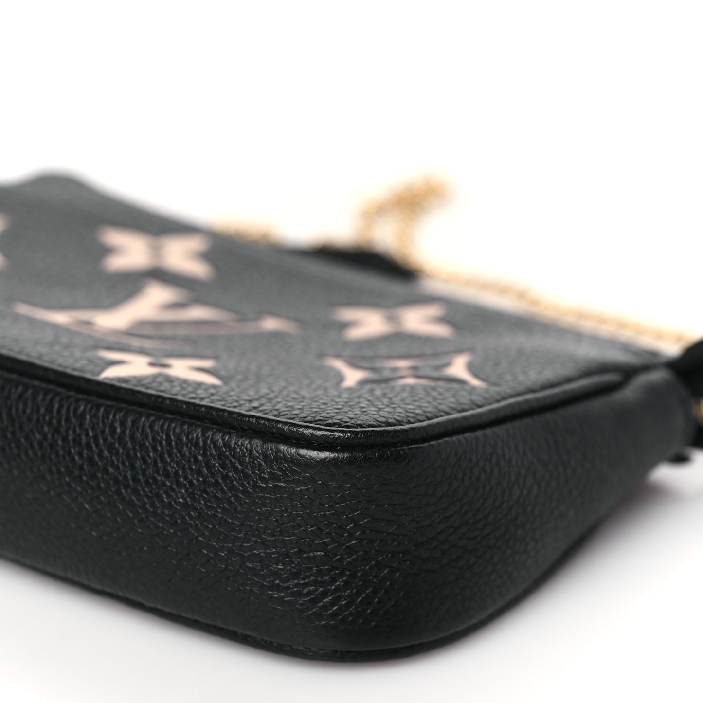 Empreinte Monogram Giant Mini Pochette Accessories Black