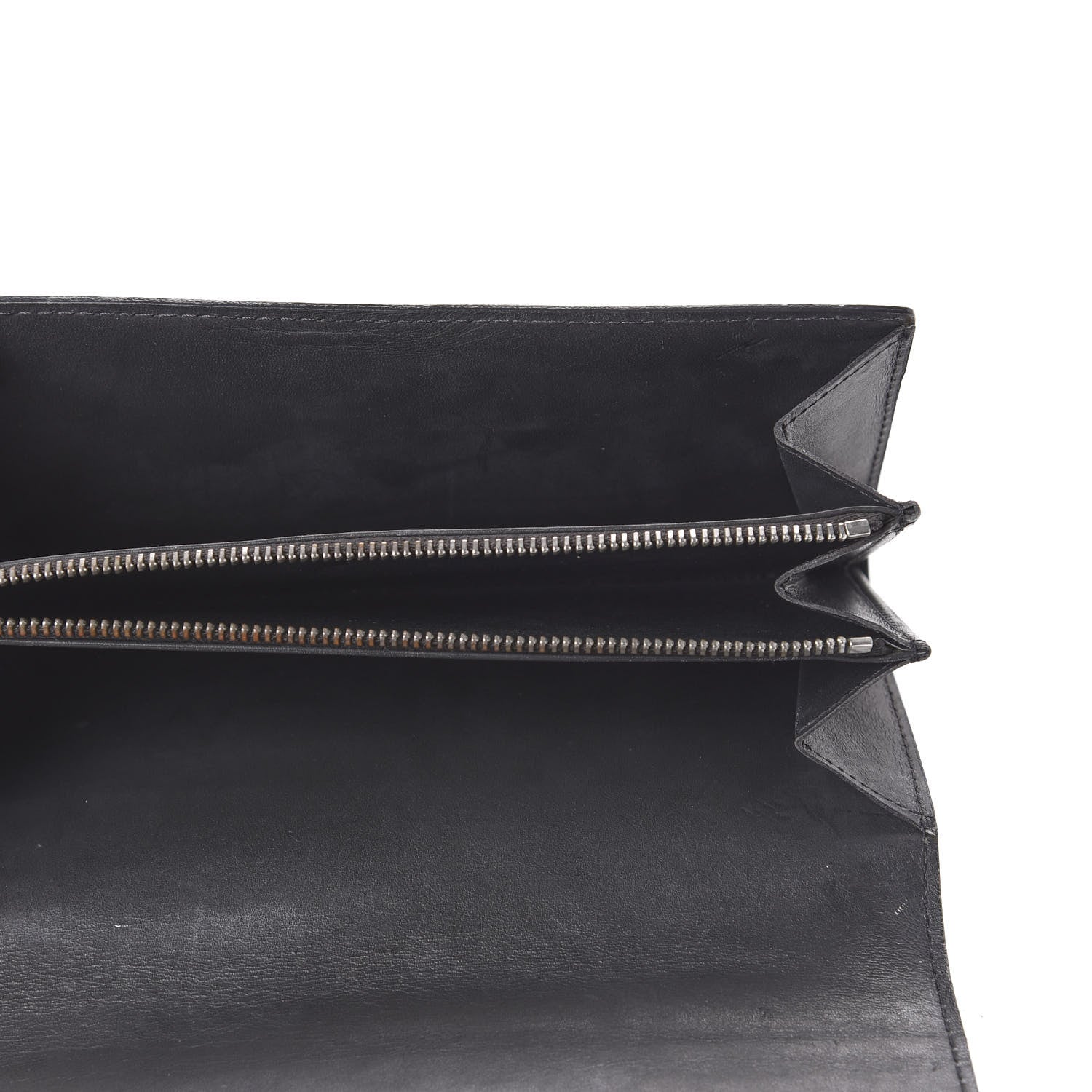 Louis Vuitton Mat Monogram Sarah Wallet Gris 6 of 10