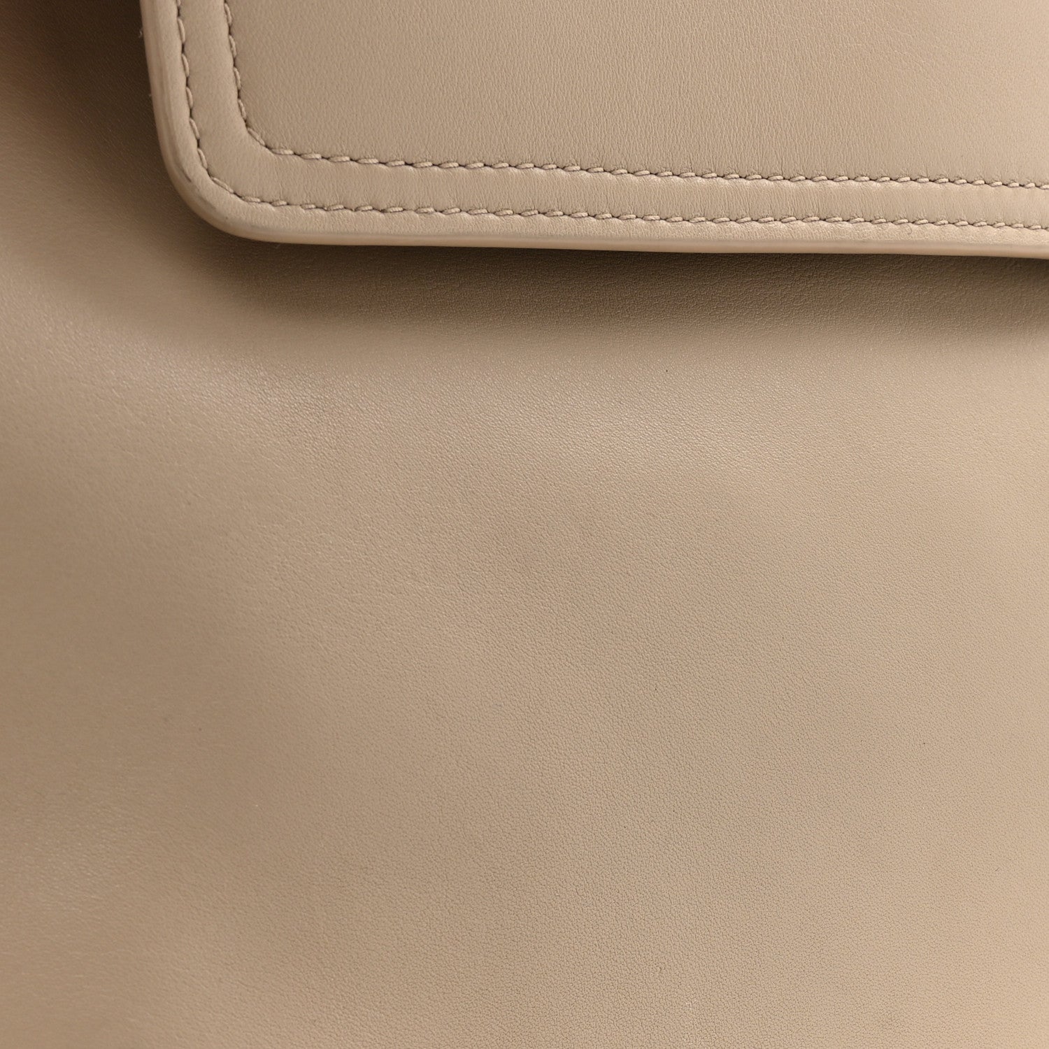 Bottega Veneta Silky Calfskin Medium Ciao Ciao Ecru 16 of 16