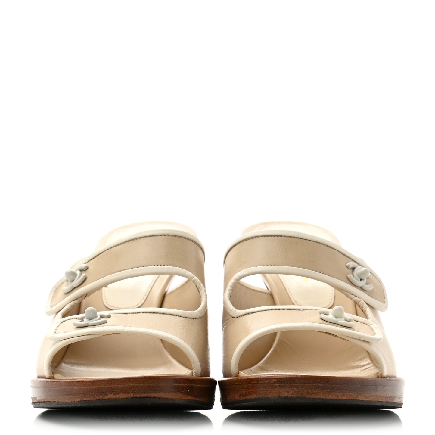CC Turnlock Sandals 35 Beige White