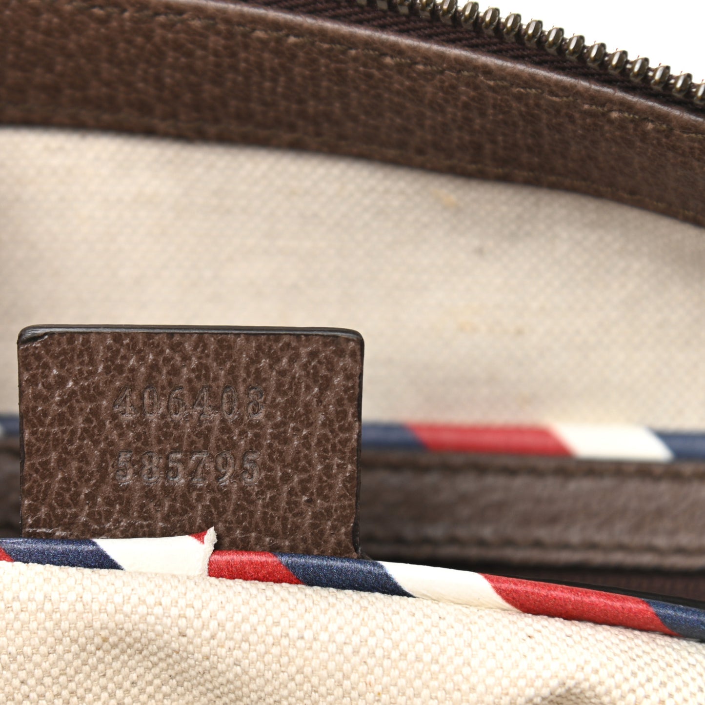 Soft GG Supreme Monogram Courrier Web Medium Flat Messenger Bag Beige New Acero Multicolor