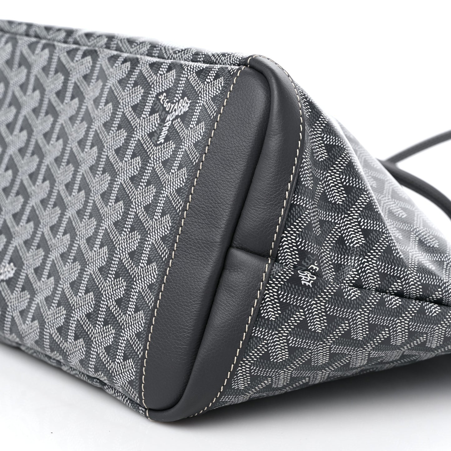 Goyardine Artois MM Grey