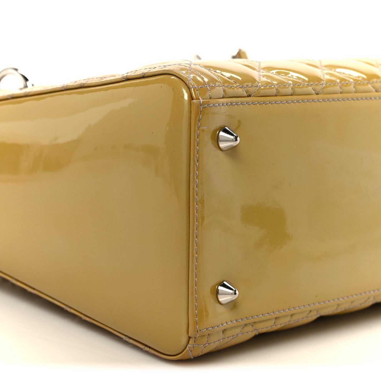 Patent Cannage Medium Lady Dior Beige