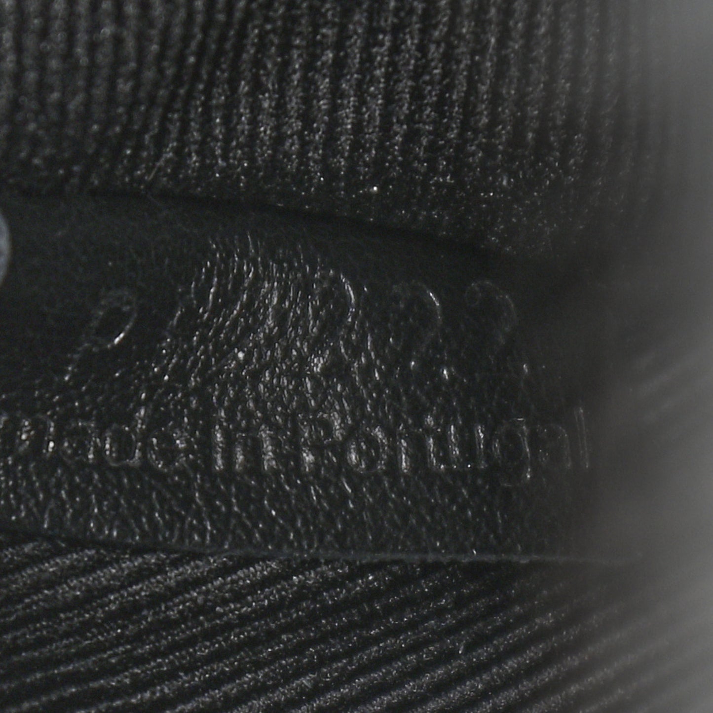 Taurillon Monogram Uniformes Solar Ray Soft Pochette Volga Belt Bag Black