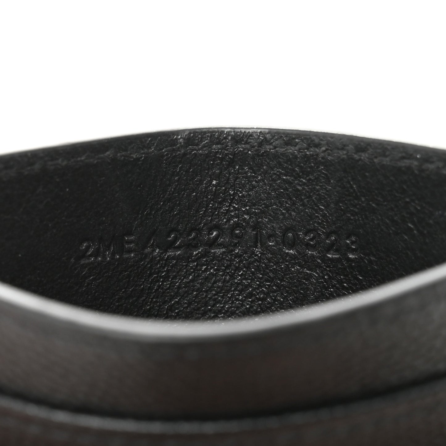 Grain De Poudre Matelasse Chevron Monogram Credit Card Case Black