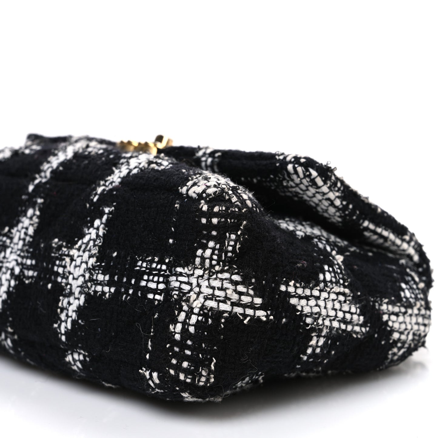Tweed Quilted Medium Chanel 19 Flap Black White