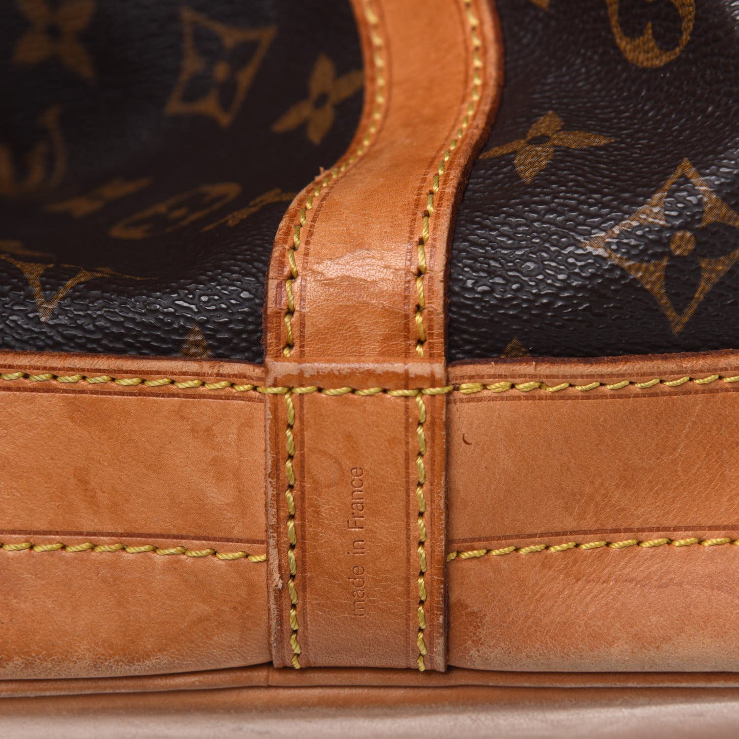 Monogram Noe