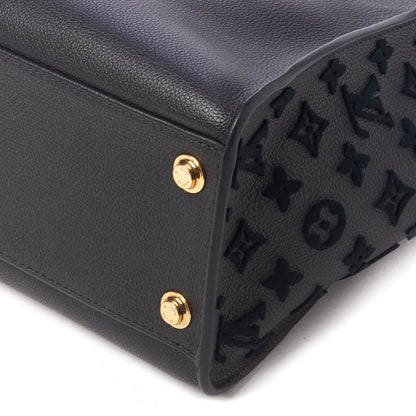Louis Vuitton Calfskin Monogram Tufting On My Side Black 7 of 9