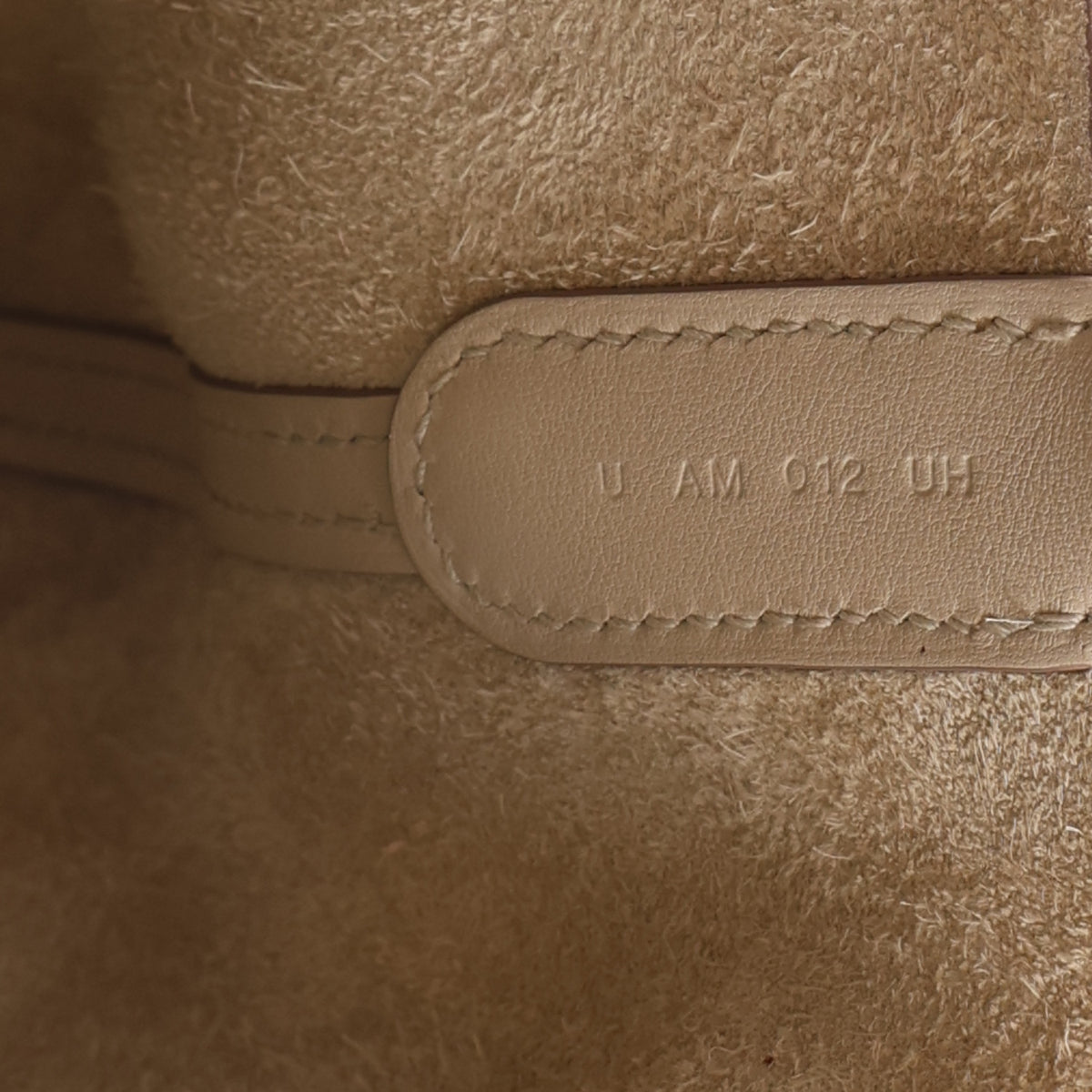 Taurillon Clemence Swift In-The-Loop 18 Bag Craie