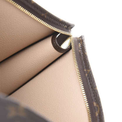 Louis Vuitton Monogram Toiletry Pouch 26 5 of 8