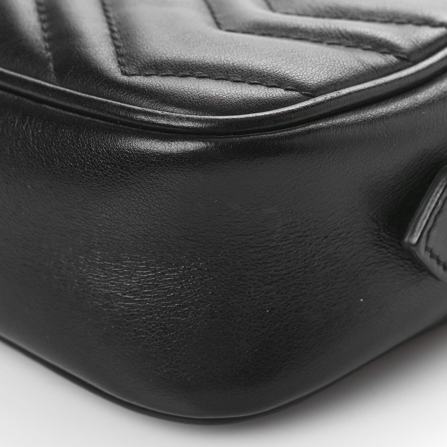 Calfskin Matelasse Mini GG Marmont Chain Shoulder Bag Black