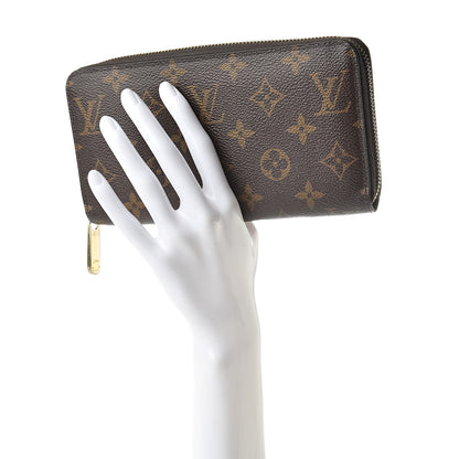 Louis Vuitton Monogram Zippy Wallet 2 of 9